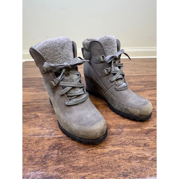 UGG Valory Waterproof Boot, Light Brown, Sz 10 - Picture 2 of 15